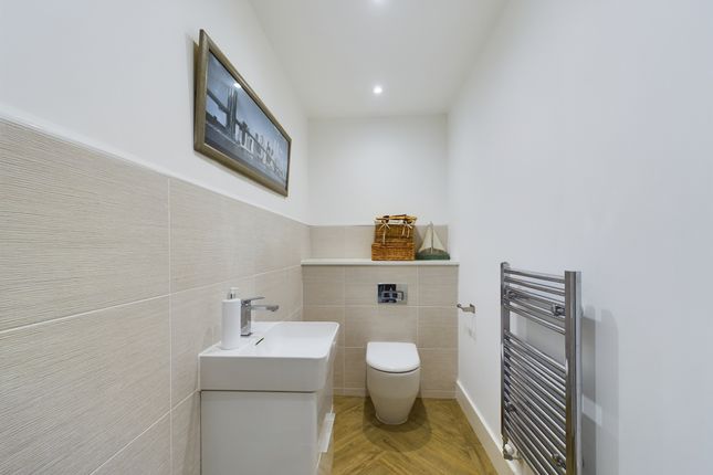 Town house to rent in Training Place, Glasgow