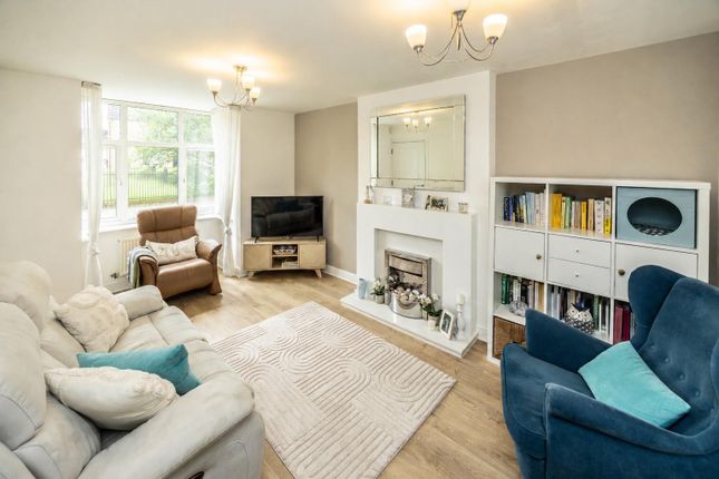 16, Long Hill Road, Huddersfield photo 5