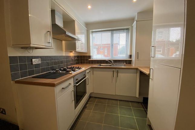37, Carlton Street, Normanton photo 4