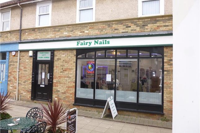 Retail premises to let in Unit 3, Church Walk, St. Neots, Cambridgeshire