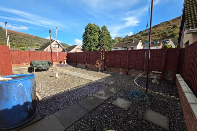 23 Conduit Place, Port Talbot photo 4