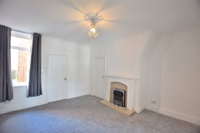 Flat to rent in Old Durham Road, Gateshead