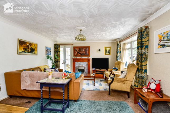 1, Thames Drive, Stoke-on-Trent photo 4