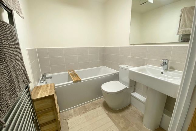 Flat to rent in Edward Drive, Clitheroe, Lancashire