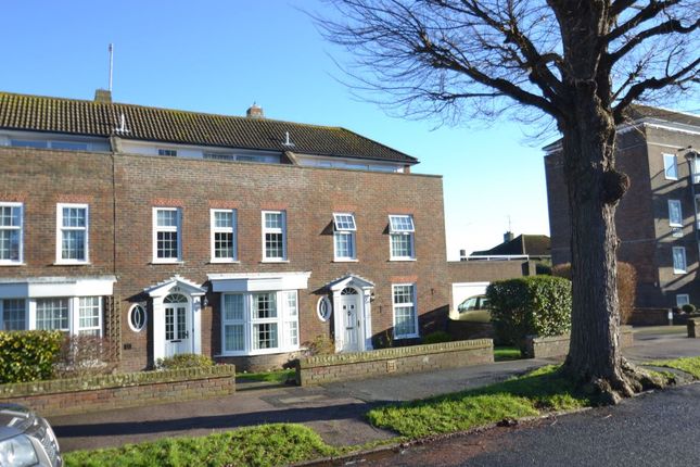 Thumbnail Town House To Rent In Chesterfield Road Eastbourne Thumbnail Town House To Rent In Chesterfield Road Eastbourne