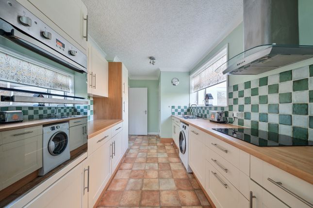 Flat 11, Chatsmore House,, Goring Street, Worthing photo 3
