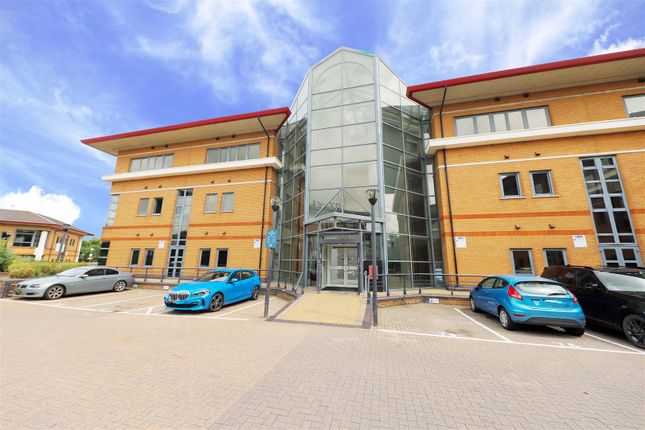 Flat for sale in 4 Mondial Way, Harlington, Hayes