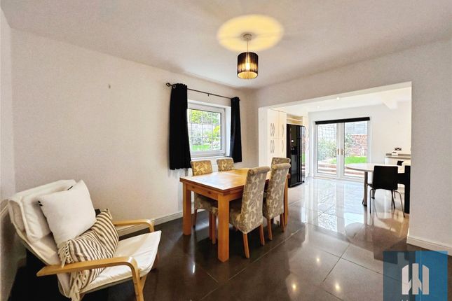 23, Shill Bank View, Mirfield photo 3