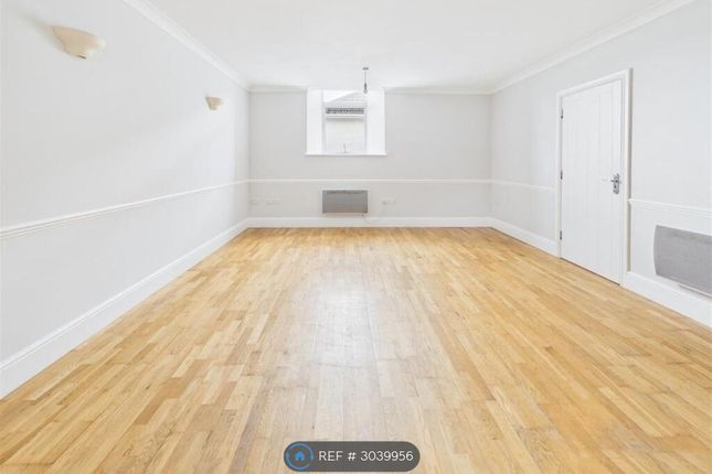 Convent Court, South Downs, Redruth photo 5