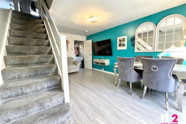 50, The Brades, Newport photo 4
