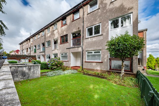 92 Fernbrae Avenue, Rutherglen, Glasgow photo 2
