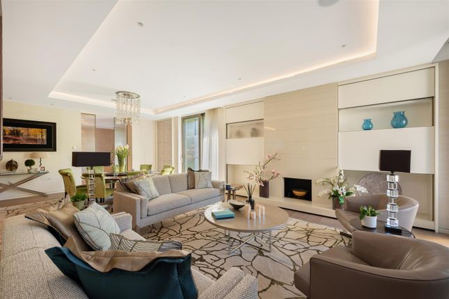 Caenwood Court, 17, Hampstead Lane, London photo 2