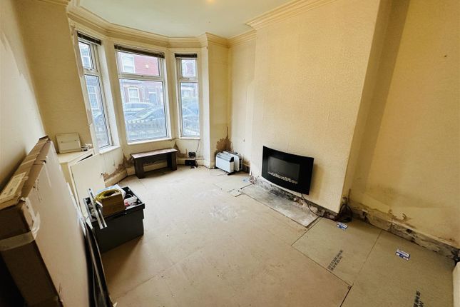 6, Marshfield Avenue, Goole photo 2