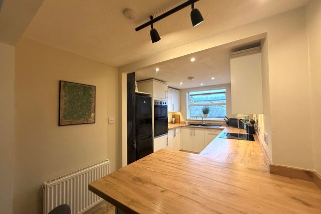 Flat 2, Coopers Court, Crediton photo 2