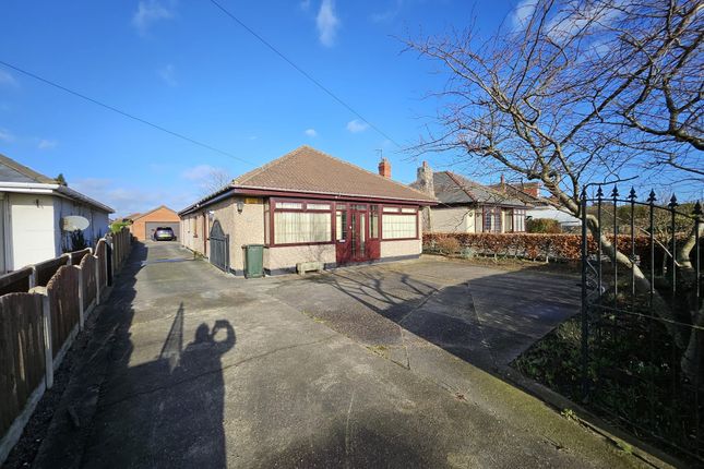 Thumbnail Bungalow for sale in High Street, Dunsville, Doncaster