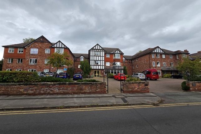 Grove Avenue, WILMSLOW photo 3