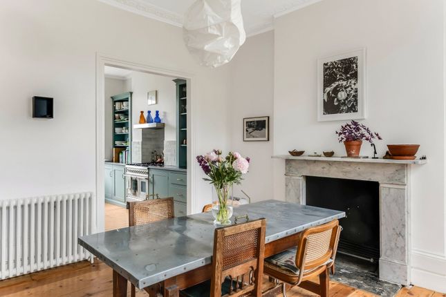 32B, Rochester Square, London photo 4