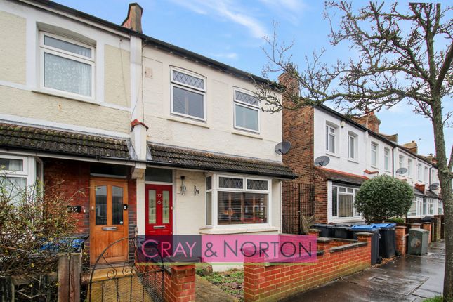 End terrace house for sale in Northway Road, Addiscombe
