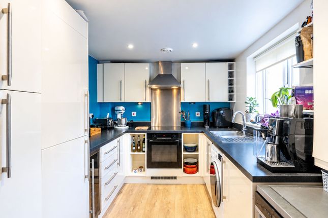 25 Wharf Way, Kings Langley photo 4