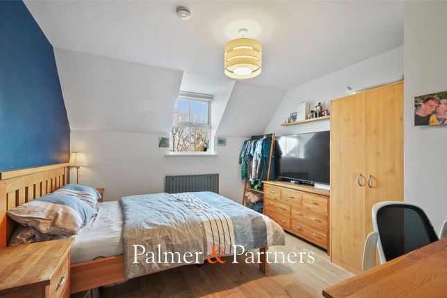 25, Rose Allen Avenue, Essex photo 4
