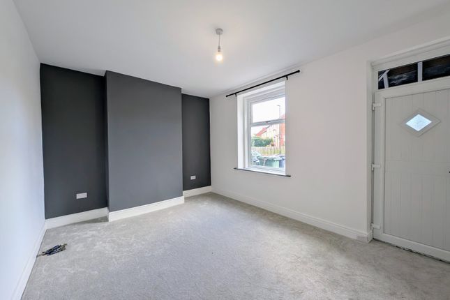 88, Eshald Place, Leeds photo 2