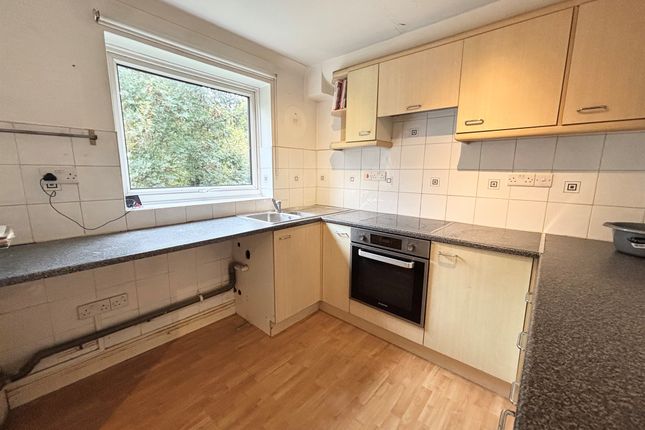 90, Ross Close, Saffron Walden photo 4