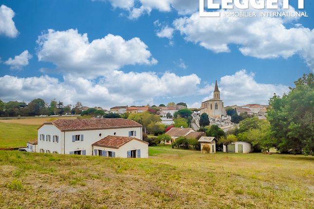 Thumbnail Villa for sale in Agen, Lot-Et-Garonne, Nouvelle-Aquitaine