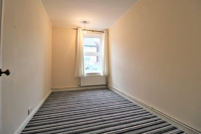 Flat to rent in Cemetery Road, Ipswich