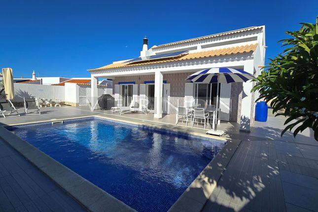 Thumbnail Villa for sale in Carvoeiro - Sesmarias, Lagoa E Carvoeiro, Lagoa Algarve