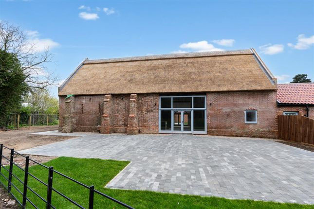 Thumbnail Barn conversion for sale in Beccles Road, Belton, Great Yarmouth