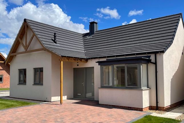 Thumbnail Detached bungalow for sale in Williams Way, Kings Park, Scartho