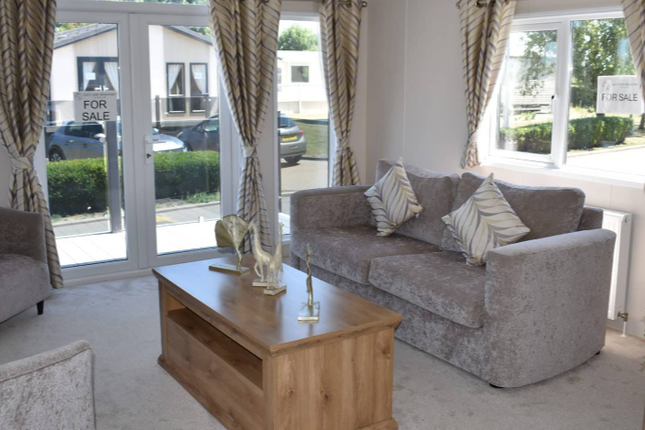 East End Road, Bradwell-on-Sea, Southminster photo 5