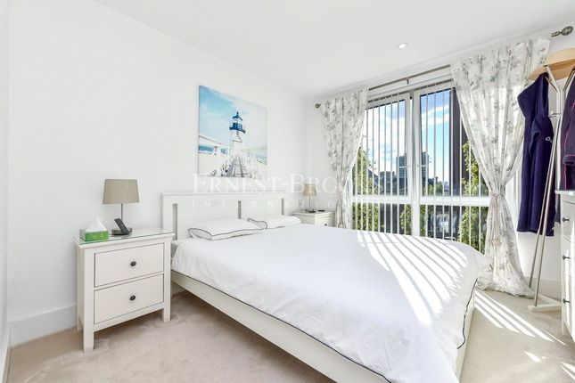 Flat for sale in Warehouse Court, No 1 Street, Woolwich