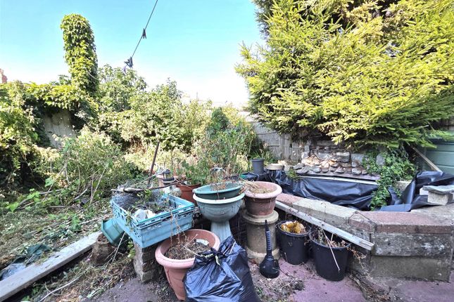 97, Howard Street, Gloucester photo 3