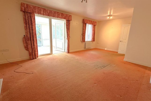 38, Green Meadow Road, Birmingham photo 3