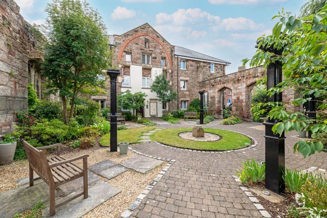 2-bed flat on Apt 2, Trinity House Trinity Gardens, Frodsham, £265,000