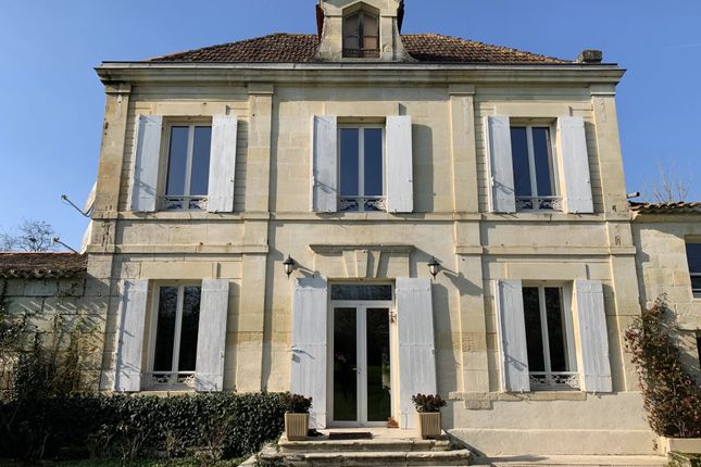 Villa for sale in Libourne, Gironde (Bordeaux Area), Nouvelle-Aquitaine