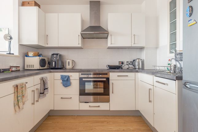 Flat 20, 38 Low Friar Street, Tyne and Wear photo 3