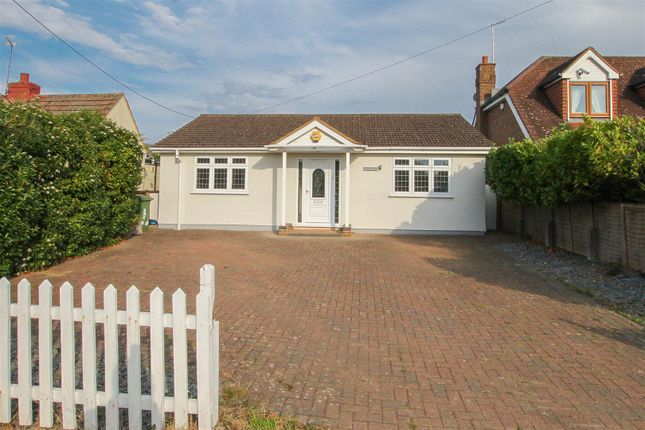 Thumbnail Detached bungalow for sale in Mill Lane, Hook End, Brentwood