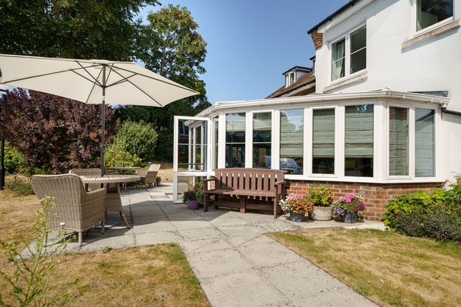 21 Portman Court, Uckfield photo 2