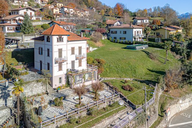 Villa for sale in Lombardia, Como, Dizzasco