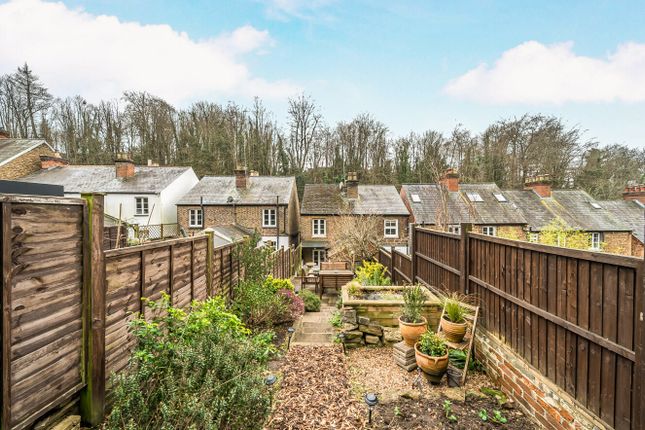 47, Shackstead Lane, Surrey photo 4