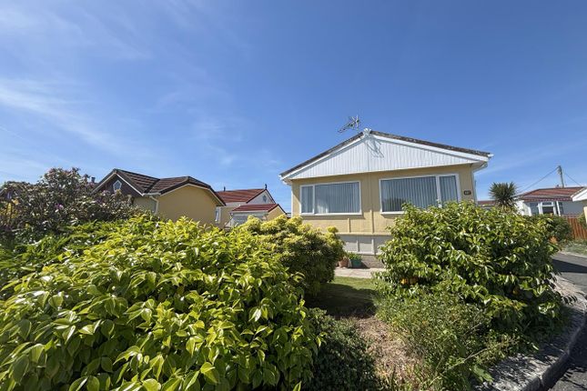 36, Glenhaven Park, Helston photo 2