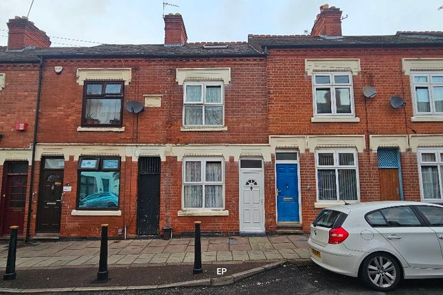32 Grove Road, Leicester photo 2