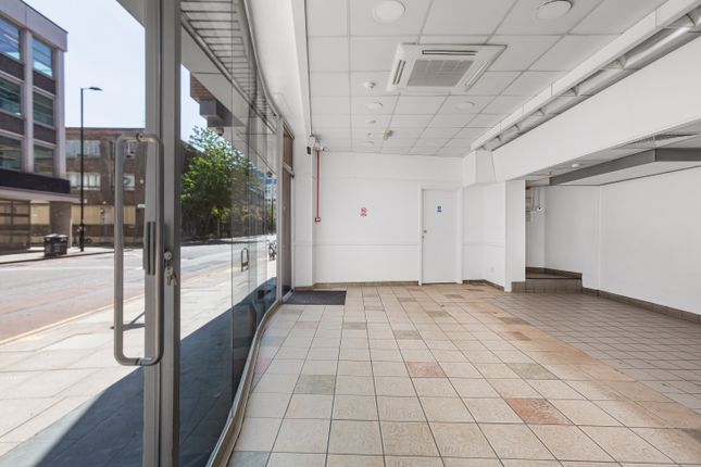 Retail premises to let in Unit 1 Lexington Building, 40 City Road, London