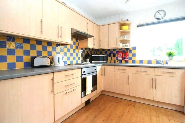 Property to rent in Gosterwood Street, London