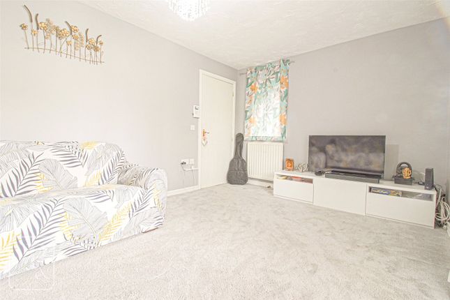 309, Mill Road, Colchester photo 4