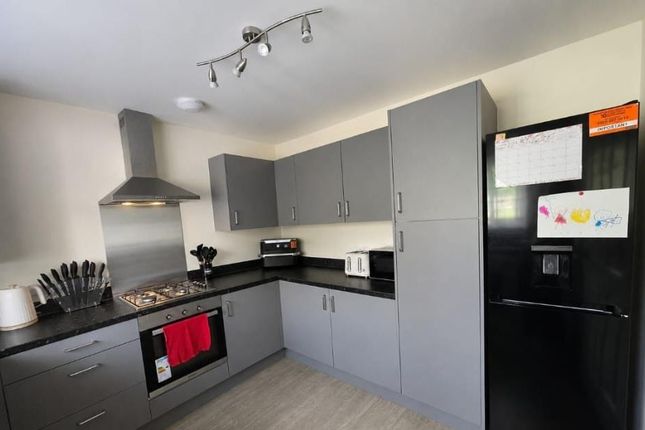 30, Triton Road, Nuneaton photo 4