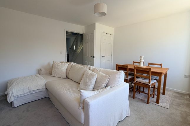 11, The Village Close, Bicester photo 4