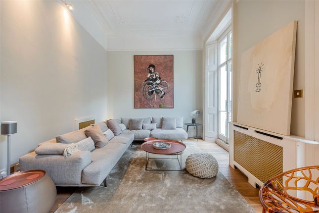 Flat for sale in St Georges Square, Pimlico
